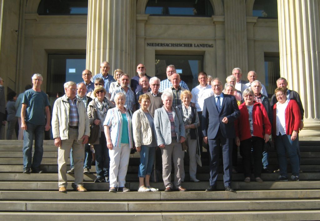 Worphauser besuchen Niedersächsischen Landtag 